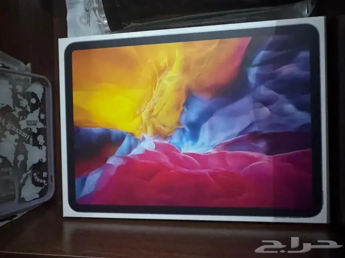 ايباد برو شريحه مع قلم الايباد 2