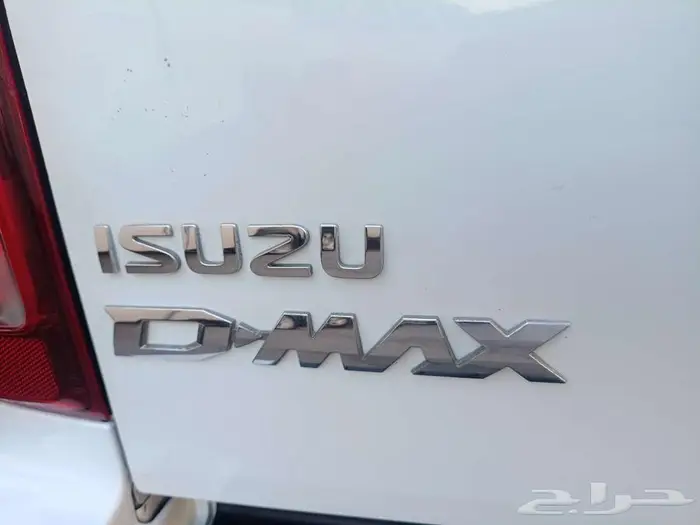 ايسوزو ديماكس الممشى قليل دبل2022 LS قير اوتماتيك بدي وكاله 7