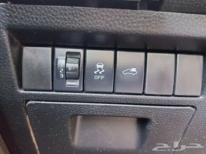 ايسوزو ديماكس الممشى قليل دبل2022 LS قير اوتماتيك بدي وكاله 33