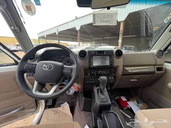 تتوفر فئات تويوتا ربع اصفار لمبيعات النقد والتأجير باقل ربح 5