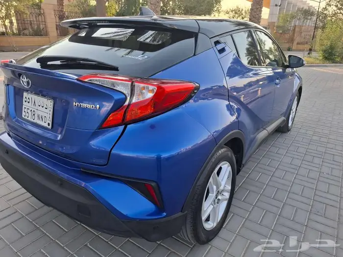 تويوتا CH-R سي اتش ار للبيع 8