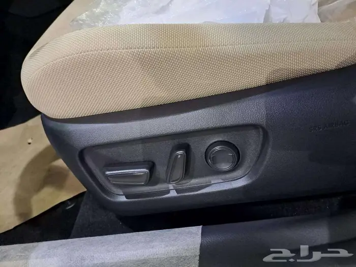 كامري ال اي نص فل اسود وابيض وفضي اقل سعر 8