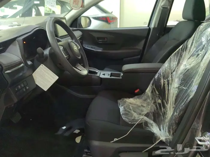 تويوتا يارس واي بلس الموديل 2026 6