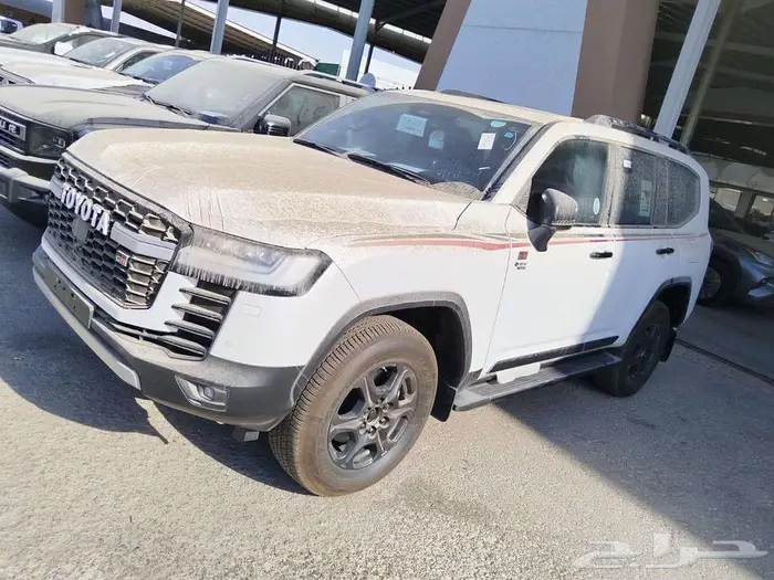 تويوتا لاندكروزر ( GRS ) هايبرد موديل 2025 كاش وقساط اقل سعر 3