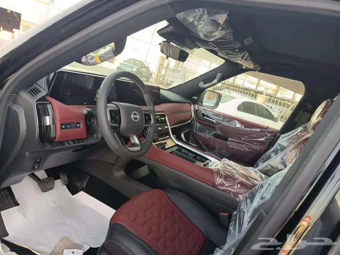 نيسان باترول بلاتينيوم اسود داخل احمر تنفس طبيعي 2026 1