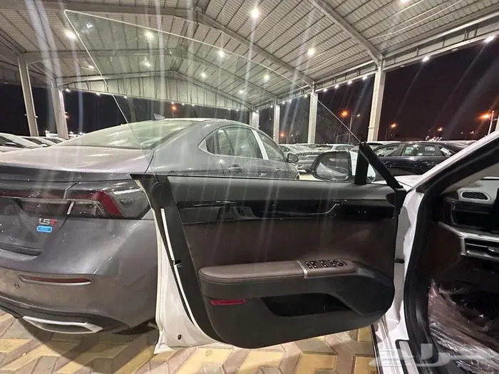 هيونداي ازيرا اكسكلوسيف 2026 6