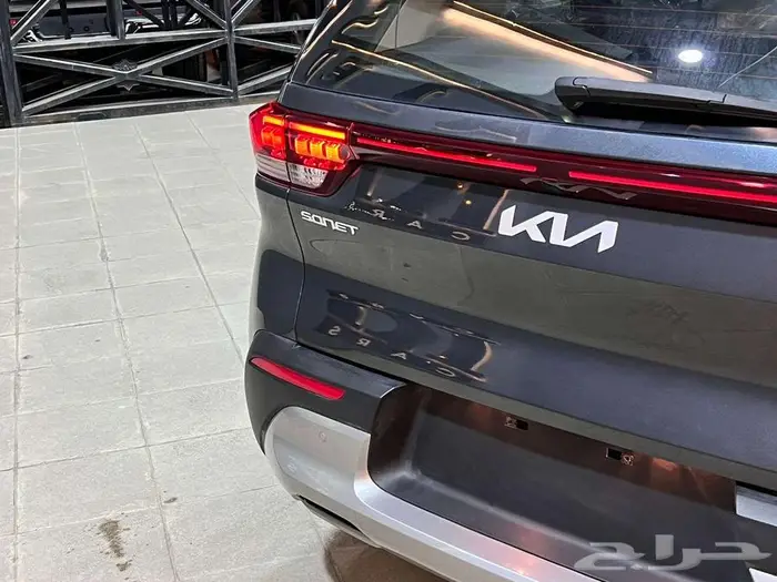 كيا سونيت ستاندر مطور 2024 متوفر ابيض و فضي 6