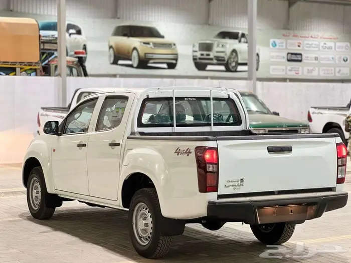 ايسوزو ديماكس غمارتين 2025 بدون دبل 17