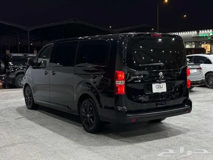 بيجو ترافلر موديل 2023 2