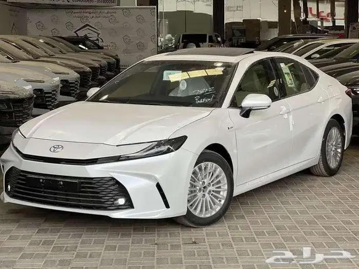 تويوتا كامري E-PLUS هايبرد 2025 كاش واقساط 1