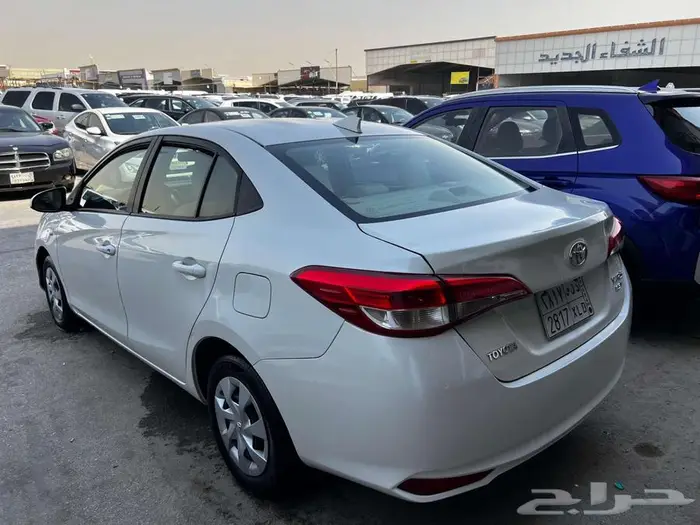 تويوتا-يارس-2020-العداد-188-الف-السعر-38000 5