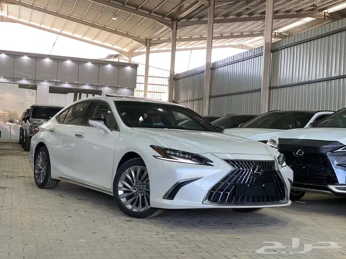 لكزس ES 300 HH موديل 2025 - خليجي أقل سعر 2