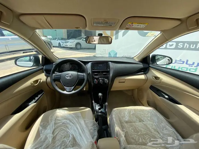 تويوتا يارس Y موديل 2022 8