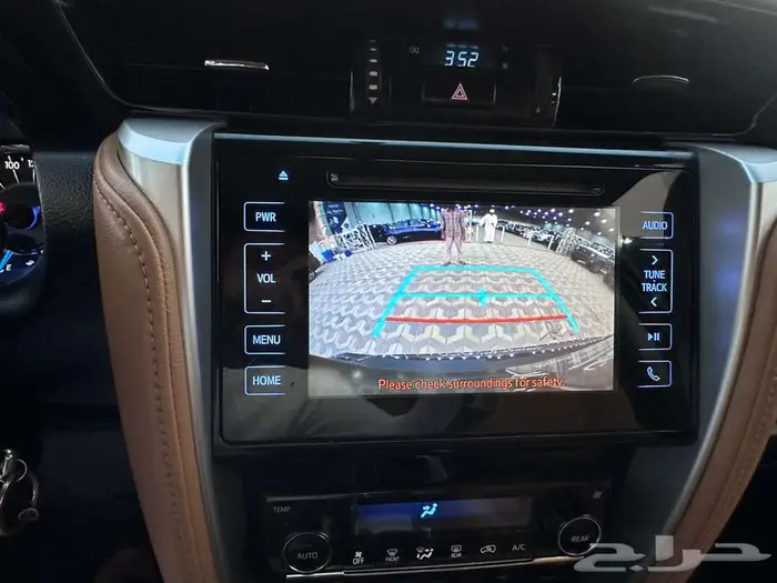 تويوتا فورتشنر بنزين 6سلند VX 7