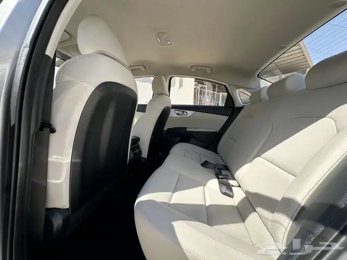 كيا سيراتو 2022 8