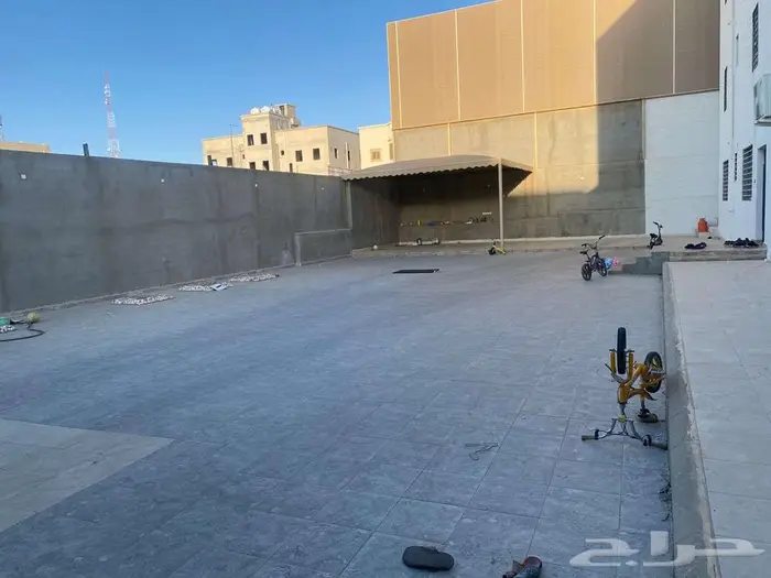 للبيع فيلا 3 أدور 6