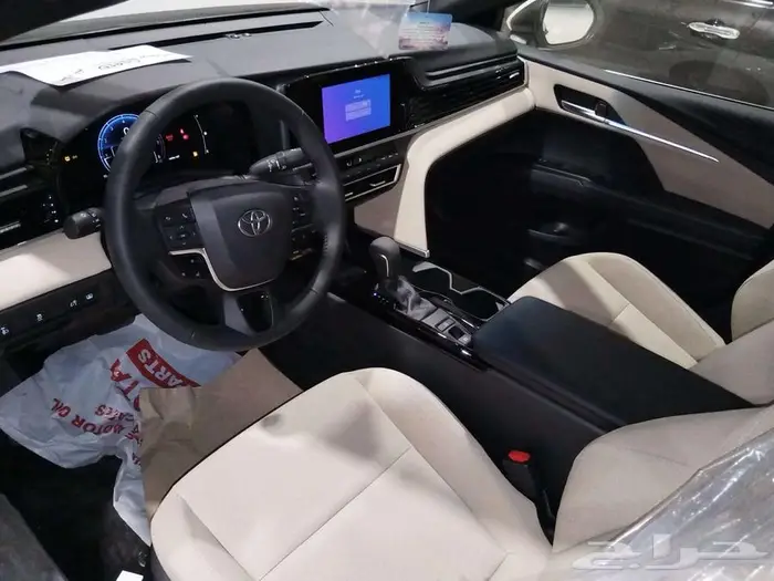 تويوتا كامري LE بنزين 2025 13