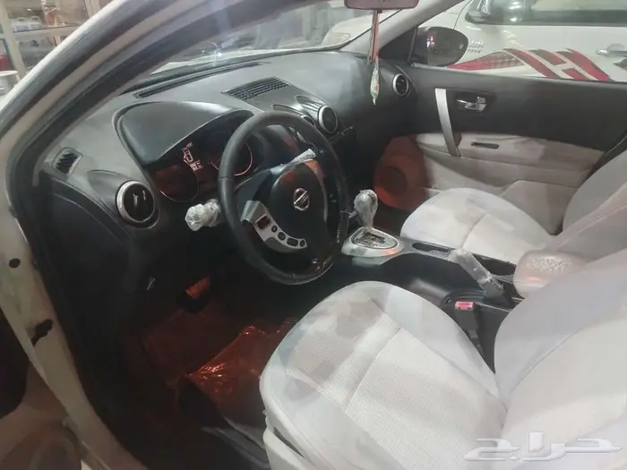 نيسان جيب صغير ماشي 155 الف كيلو فقظ 10