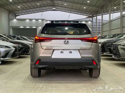 لكزس UX 300 H فل كامل هايبرد 2025 - رادار index