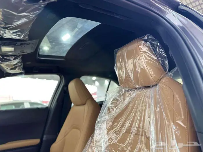 لكزس UX 300AH هايبرد 2024 10