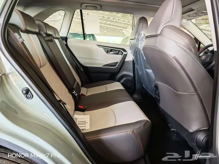 تويوتا راف فور ادفنشر Adventure موديل 2025 32