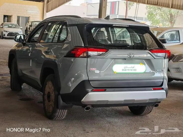 تويوتا راف فور ادفنشر Adventure موديل 2025 23