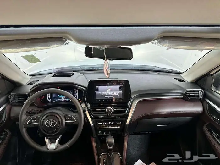 تويوتا اوربان كروزر GLX فل كامل 2026 كاش وتمويل اقساط 11