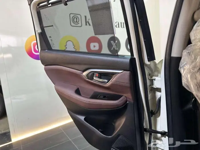 تويوتا اوربان كروزر GLX فل كامل 2026 كاش وتمويل اقساط 12