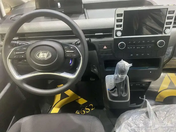 هيونداي ستاريا 9 راكب ديزل 2025 4