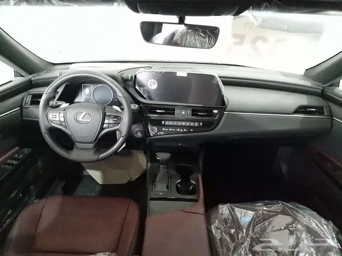 لكزس Es 350 ستاندر مطور 2025 بريمي باقل الاسعار 3