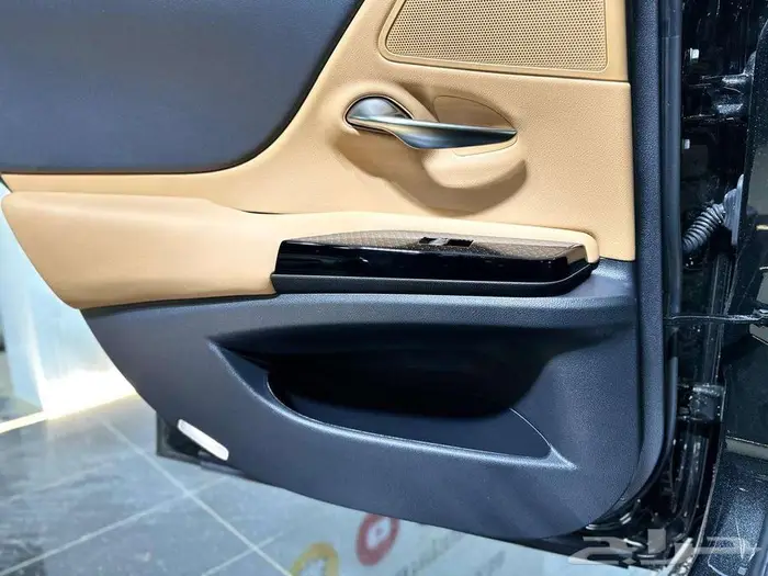 لكزس ES 250_AA موديل 2025 13