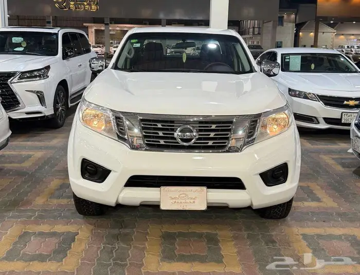 للبيع نيسان نافارا 2017 زجاج كهرب مكينه كبيره سعودي 0