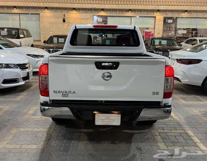 للبيع نيسان نافارا 2017 زجاج كهرب مكينه كبيره سعودي 10