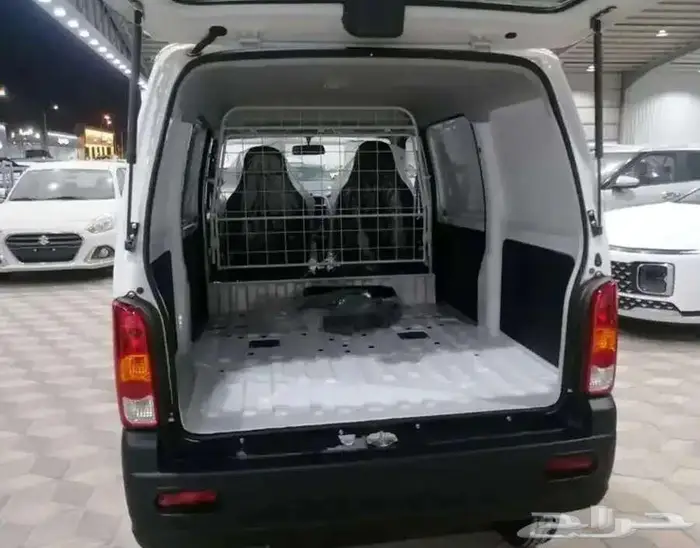 سوزوكى ايكو 2025 0