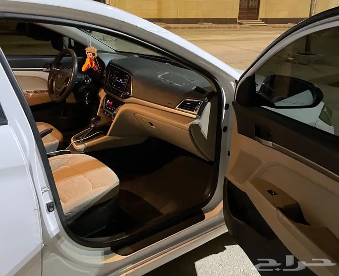 هونداي النترا2017 مكينه 2000cc 13