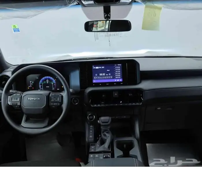 تويوتا برادو TXL1 بنزين 2025 انطلق بثقة في امتع تجاربك 5