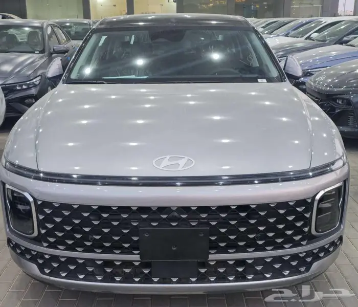 هيونداي ازيرا بريميوم 2025 لتمويل البنوك - كاش 18