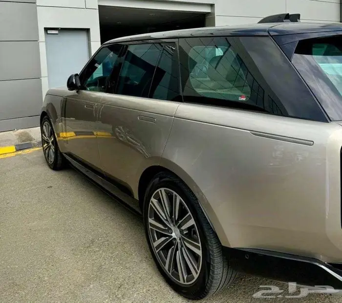 RANGR ROVER HSE Model 2022 1