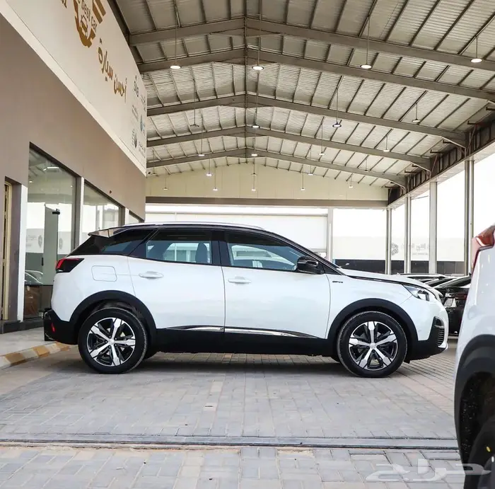 بيجو 3008 فل كامل موديل 2019 3