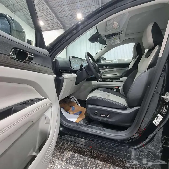 فورد تيريتوري تيتانيوم موديل 2025 السعر 113850 صيانة مجانية 10