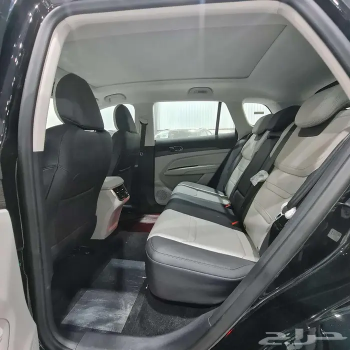 فورد تيريتوري تيتانيوم موديل 2025 السعر 113850 صيانة مجانية 16