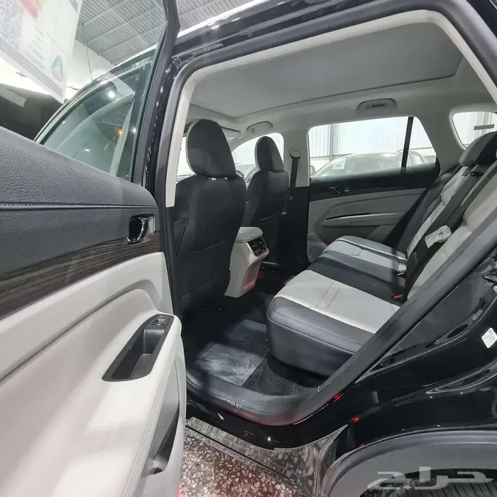 فورد تيريتوري تيتانيوم موديل 2025 السعر 113850 صيانة مجانية 15