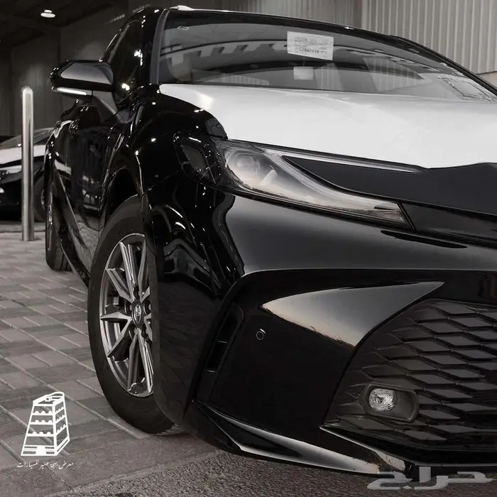 تويوتا كامري ستاندر 2025 ملوحه اصفار متاح الوان 10