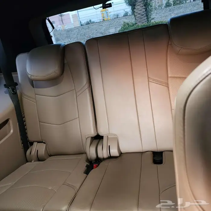 كاديلك سكاليد بلاتينيوم فل كامل 2020 نظيفة جدا 28