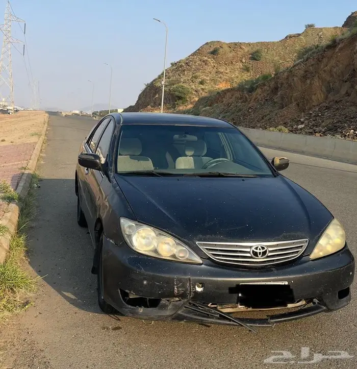 كامري 2005 اسود بودي بلد 1