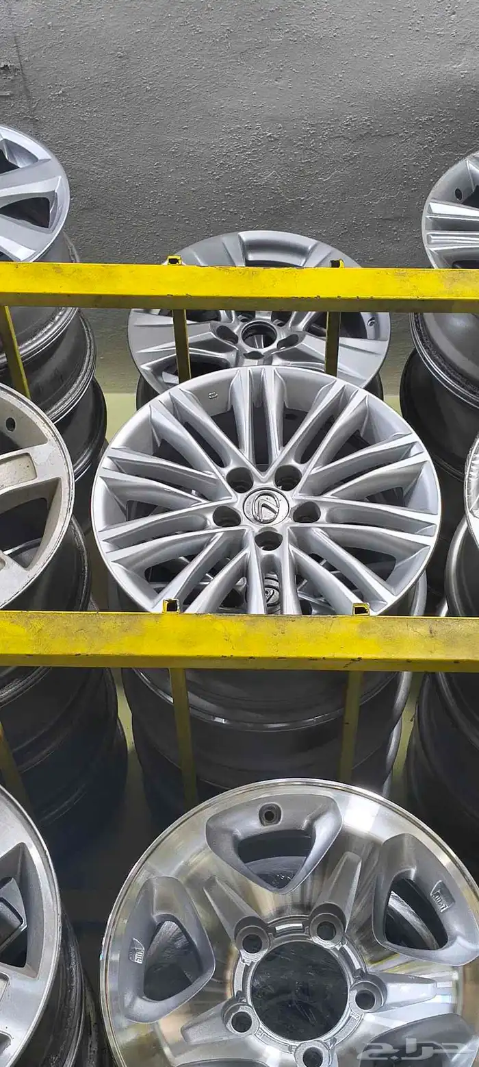 جنوط لكزس اصلي وكاله 2017 سيدان مقاس 17 0