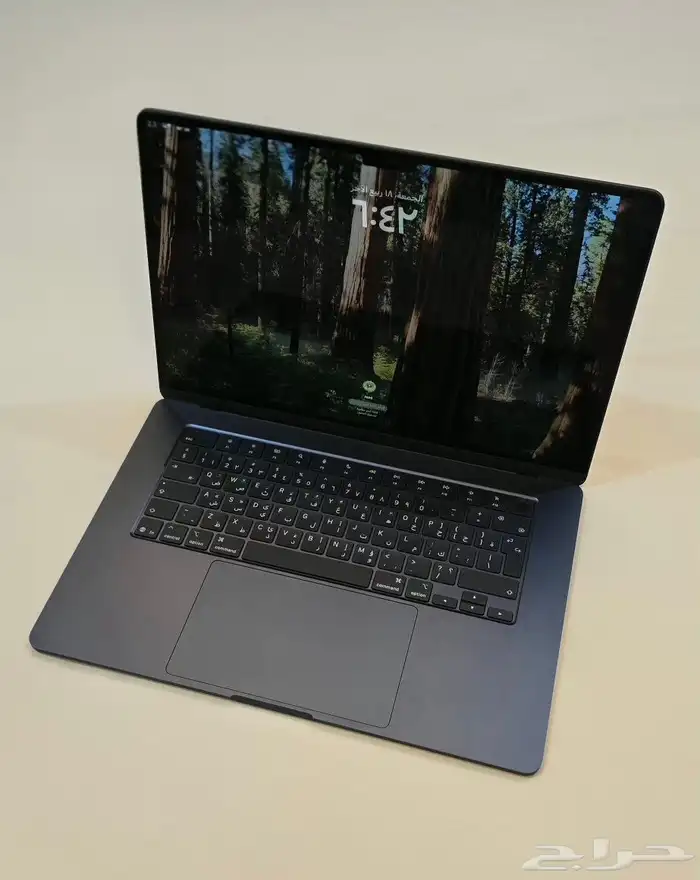 ماك بوك اير 15 انش ذاكرة 512 معالج M4 5