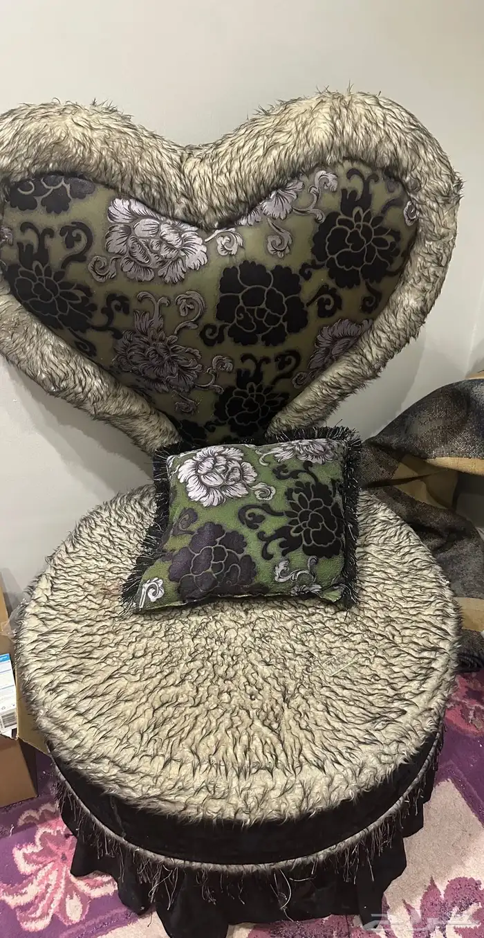 كرسي أنتريه شكل جميل.مجانا 0