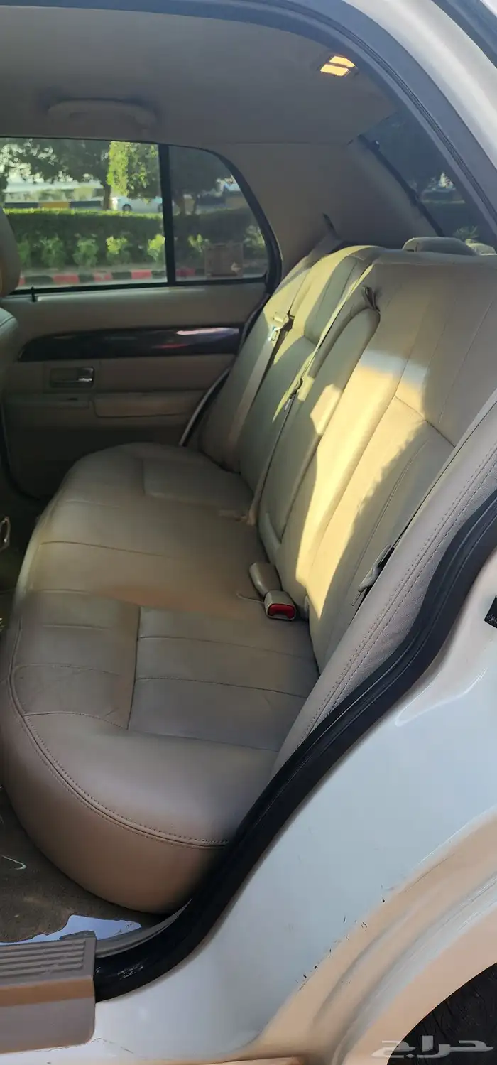 فورد ماركيز 2011 3