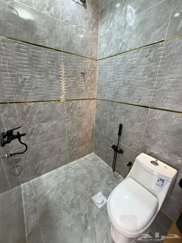 للبيع فلا نص ارض مصعد راكب الصفا 9